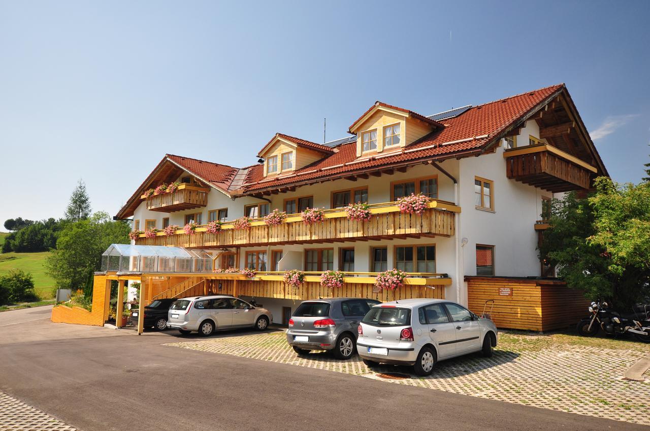 Berghues Schratt - Einfach Anders - Ihr Vegetarisches Und Veganes Biohotel Oberstaufen Eksteriør billede