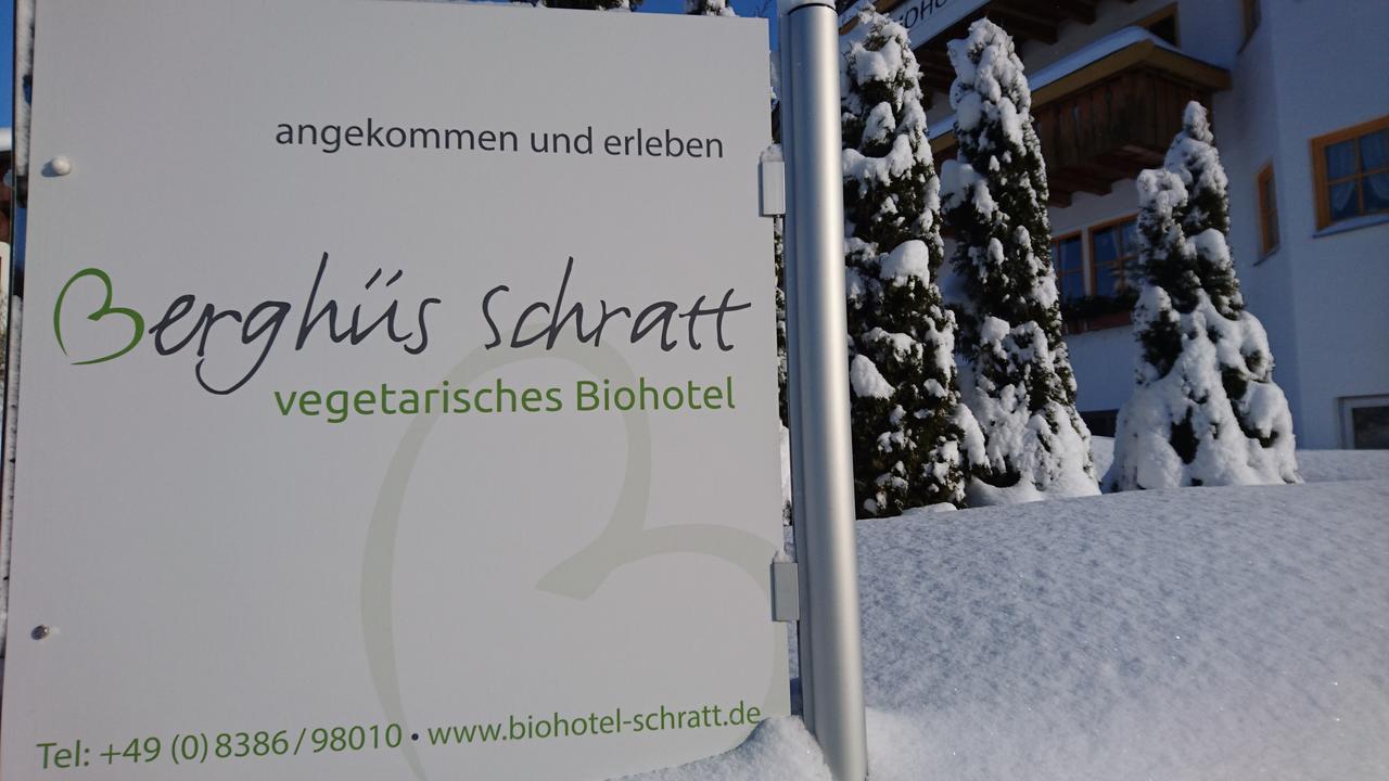 Berghues Schratt - Einfach Anders - Ihr Vegetarisches Und Veganes Biohotel Oberstaufen Eksteriør billede